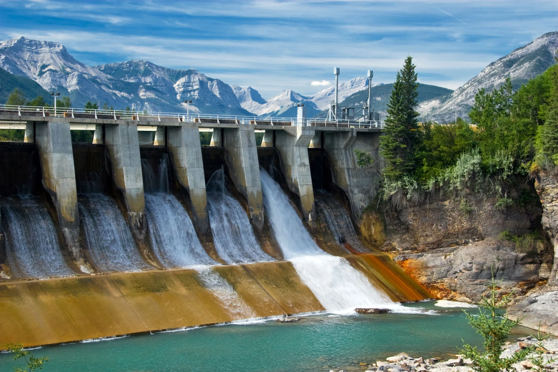 hydroelectric dam